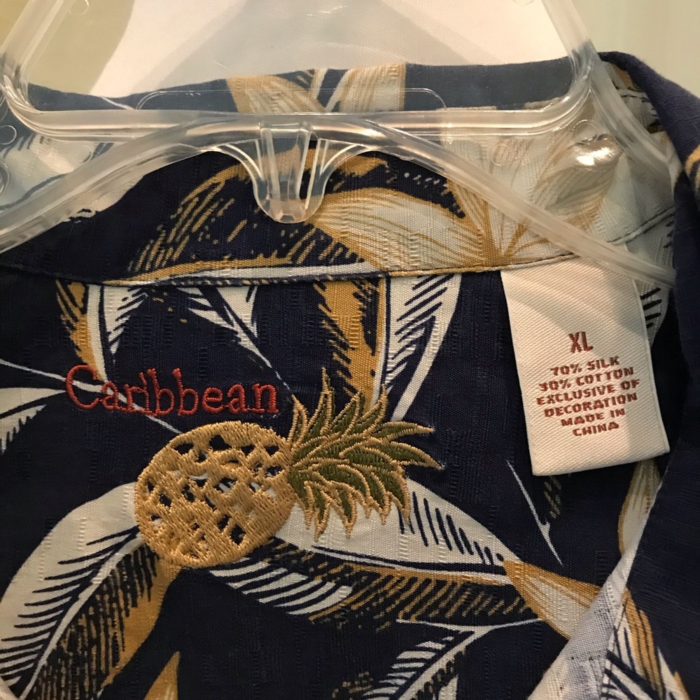 NWOT Caribbean silk Pineapple print shirt - Picture 2 of 4